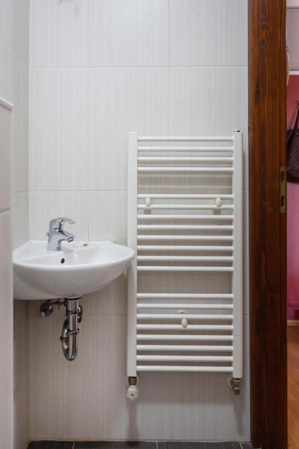 Spacious 2Bdr Apartment With A Cute Balcony Zagreb Bagian luar foto